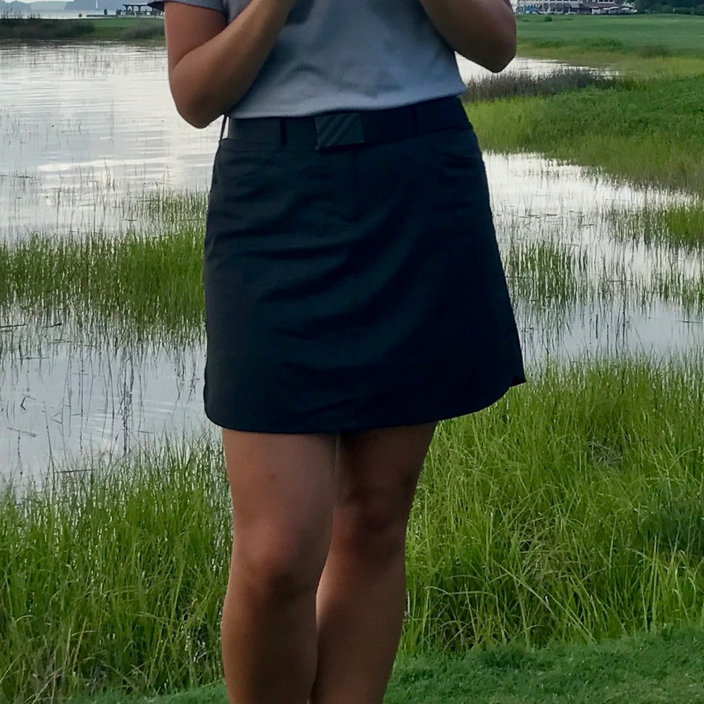 Black adidas women’s golf skirt - Picture 3 of 3